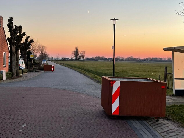 bloembakken Thesingerweg Sint Annen